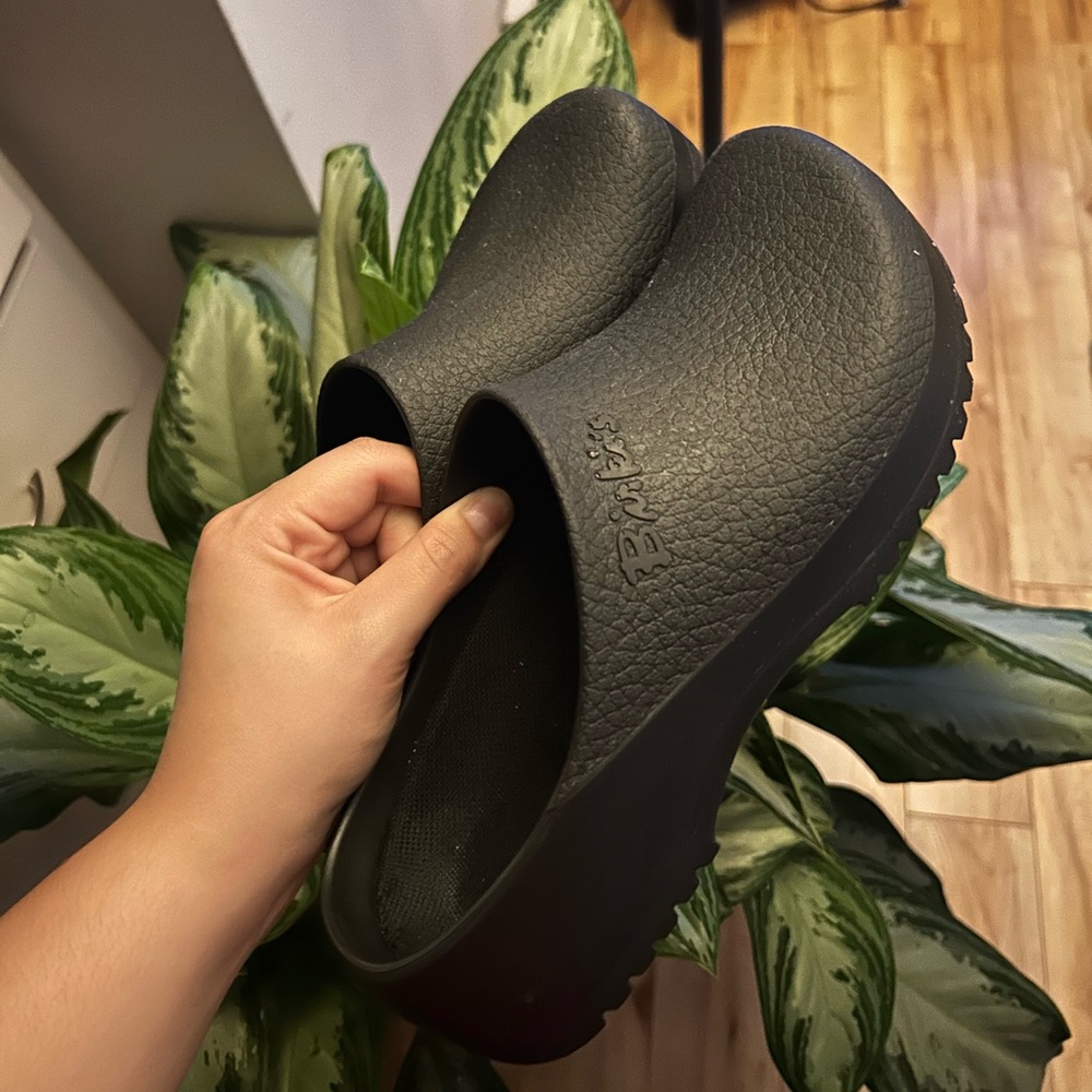Birkenstock Black Mules & Clogs